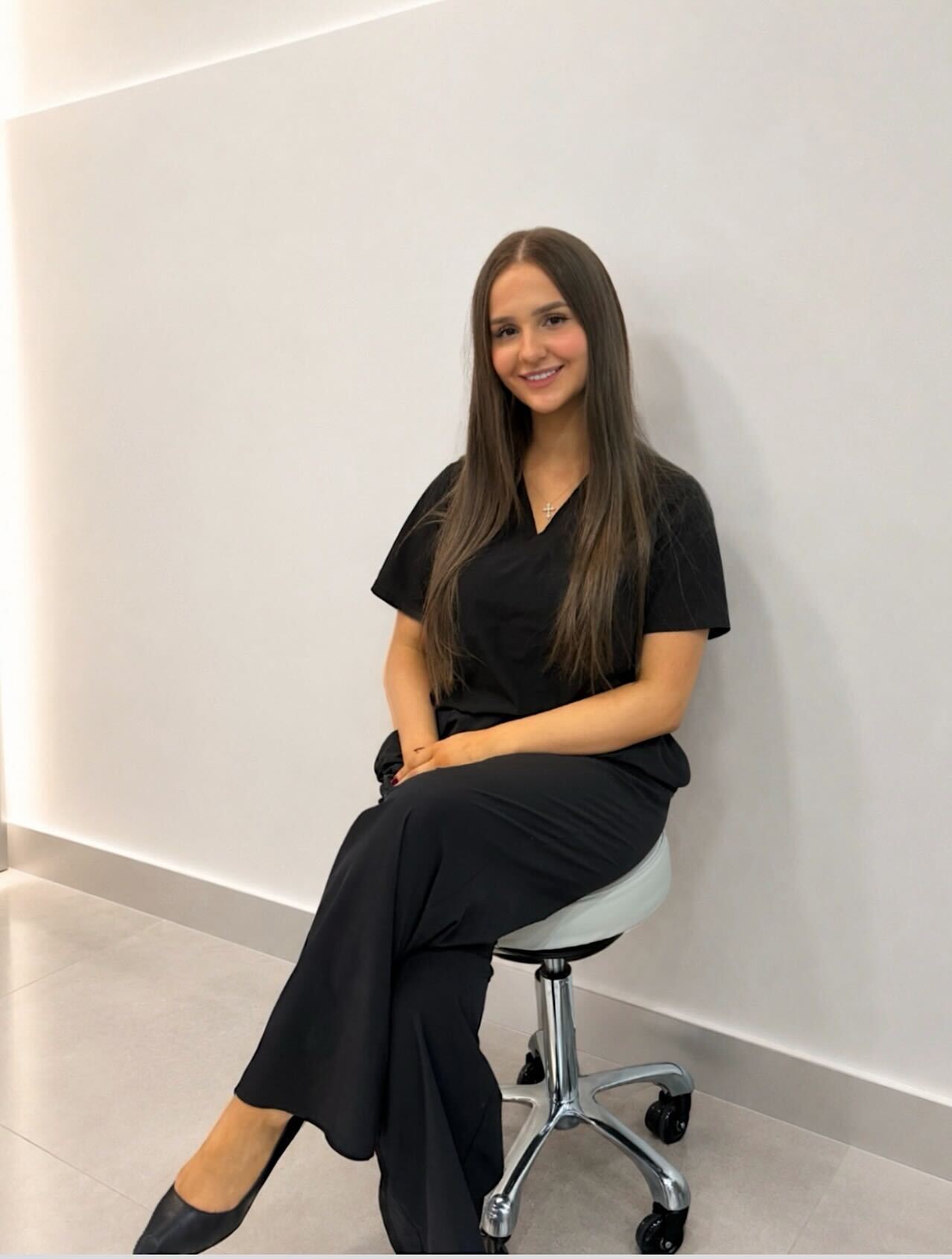 Dimi, dermal clinician at Maison Santé